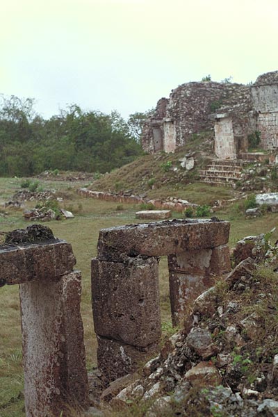 Chacmultun palace