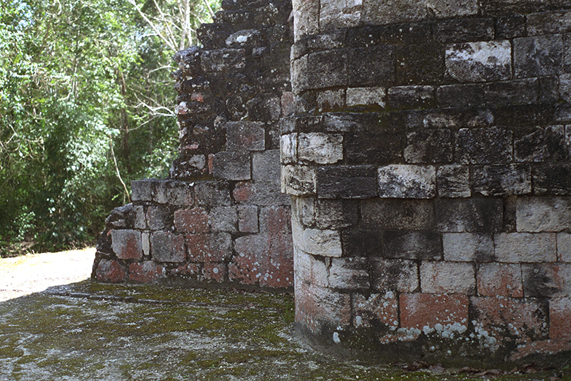 Chicanná, Group A  Structure II: photo showing foundation construction details