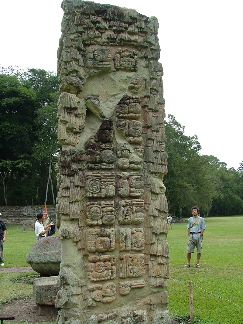 Stela 4
