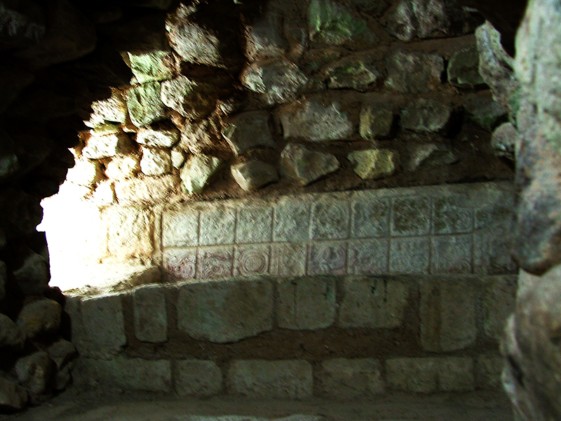 Copan Tunnels