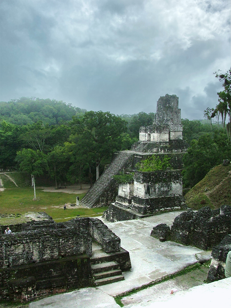 Tikal: Central Acropolis