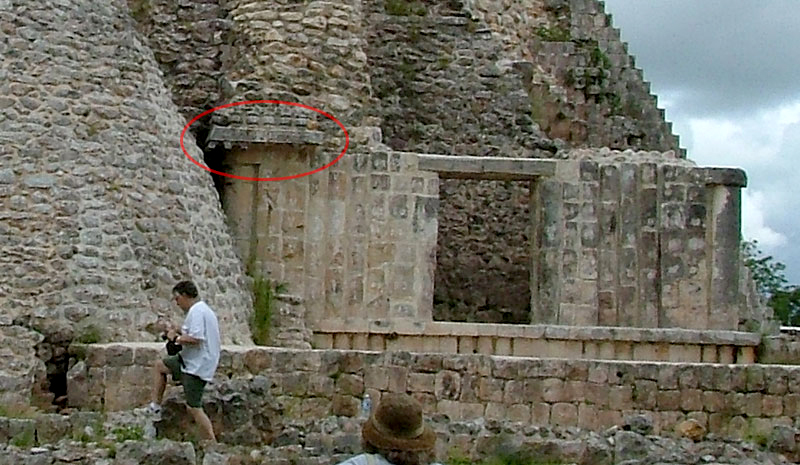 Uxmal, Photo of Pyramid of the Magician